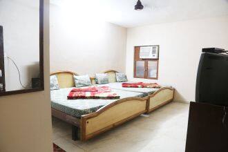 Hotel Ram Singh Palace, Jammu 1